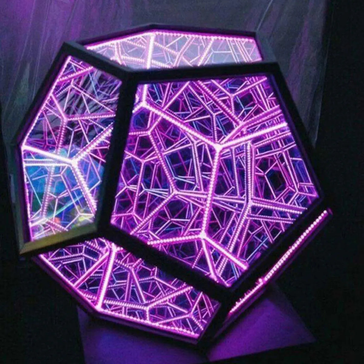 Infinite Dodecahedron Color Art Light - ZenZone Home